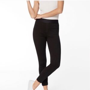 Like New J Brand Scuba Quinn Black Legging Slim Cropped Ankle Pants Medium